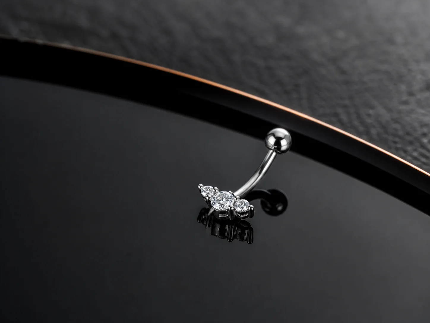 Statement sparkle — navel jewelry style reference for Chill Ink Galata