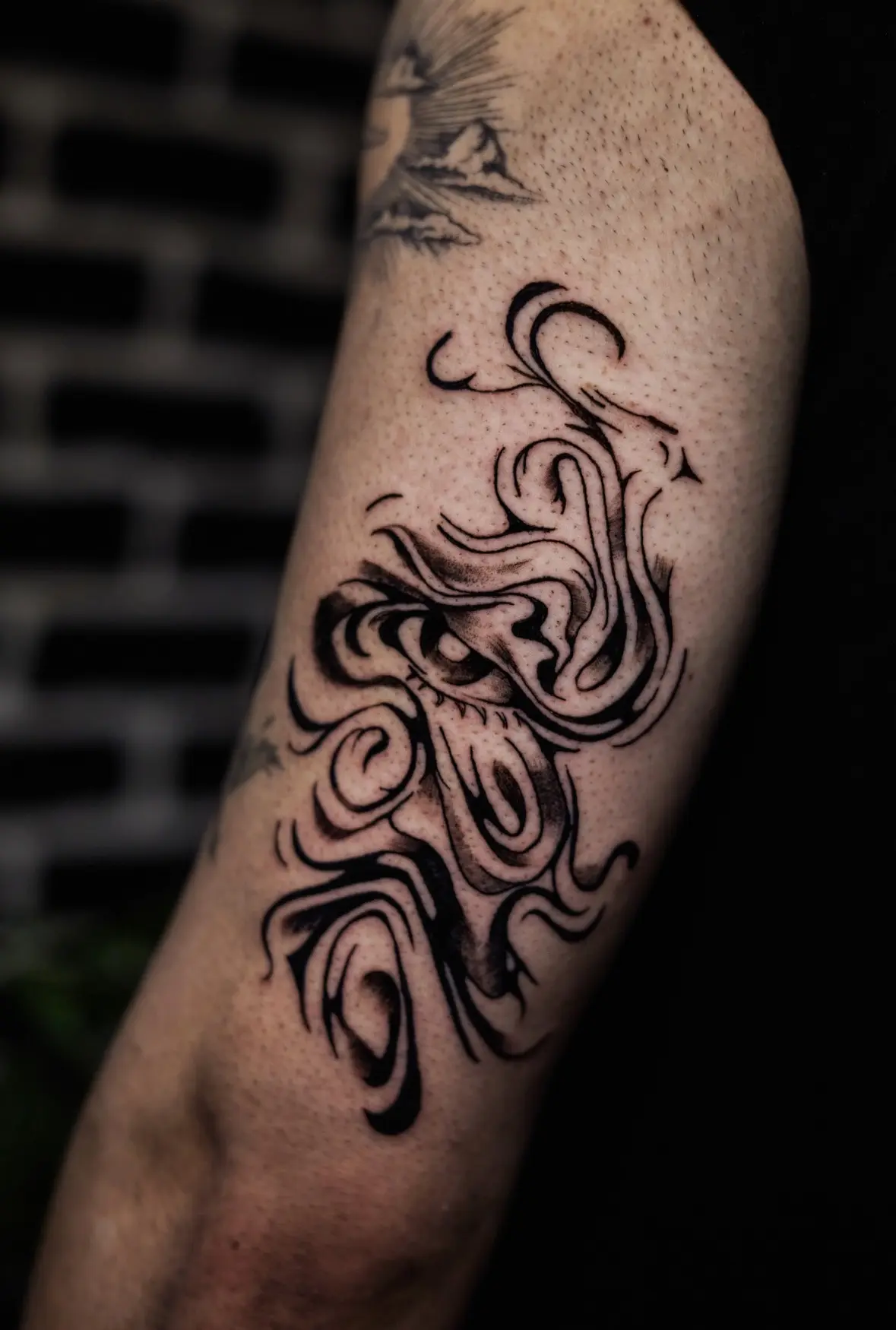 Blackwork tattoo from the Chill Ink Tattoo Istanbul portfolio